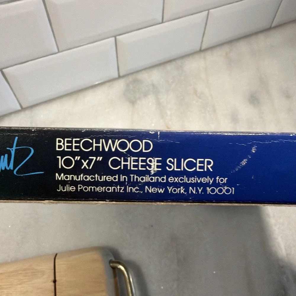 JULIE POMERANTZ; WIRE CHEESE SLICER 10X7 BOARD GOODWOOD #695 U.S.A.